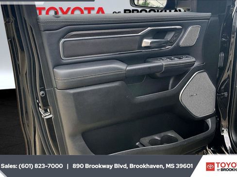 Used 2025 RAM 1500 Laramie w/ Night Edition AWD/4WD image 17
