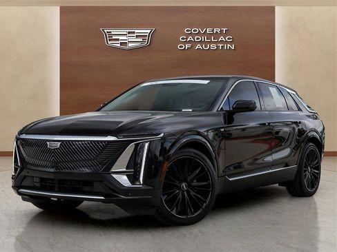 Used 2025 Cadillac Lyriq Luxury image 1