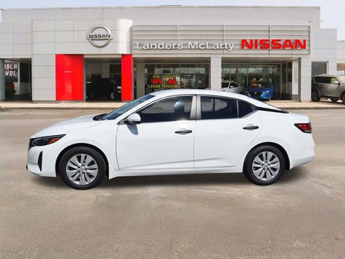 New 2025 Nissan Sentra S image 6