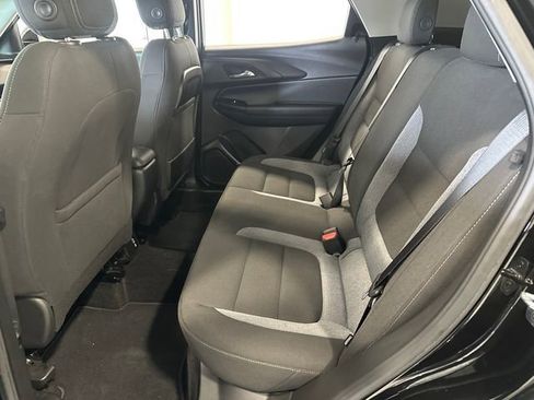 Used 2022 Chevrolet TrailBlazer LT w/ Convenience Package image 34