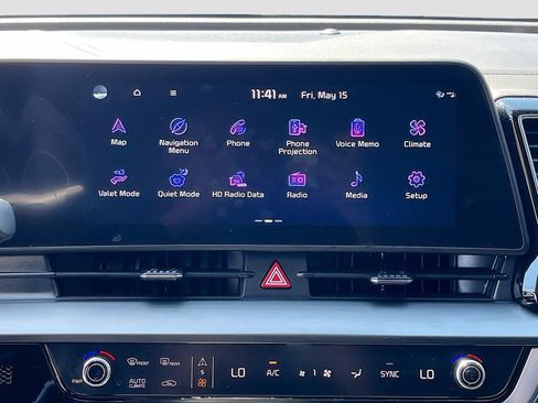 Certified 2025 Kia Sportage EX FWD image 22