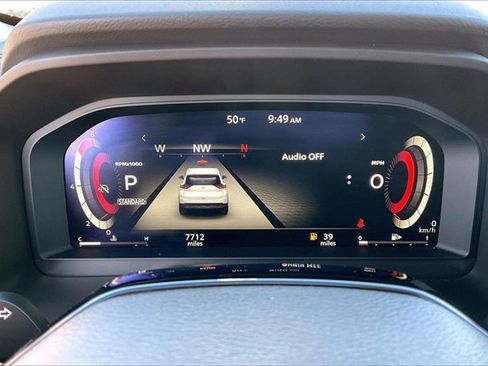 Certified 2025 Nissan Rogue SL w/ SL Premium Package image 18