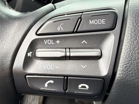 Used 2020 Hyundai Kona SEL Plus w/ Cargo Package FWD image 15