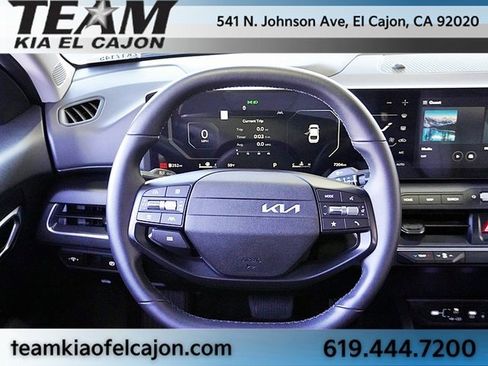Certified 2025 Kia K4 EX image 18