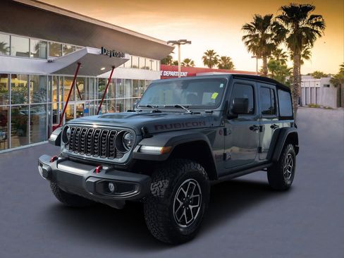 Certified 2024 Jeep Wrangler Unlimited Rubicon AWD/4WD image 7