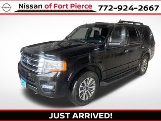 Used 2017 Ford Expedition XLT w/ Equipment Group 202A AWD/4WD video 1