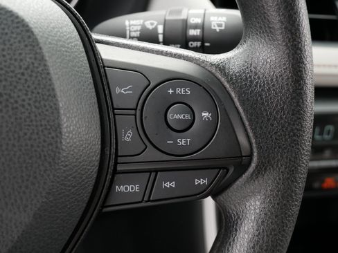 Certified 2024 Toyota RAV4 XLE AWD/4WD image 25