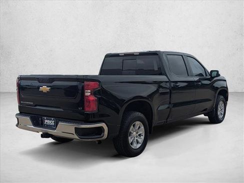 Used 2024 Chevrolet Silverado 1500 LT w/ Leather Package AWD/4WD image 5