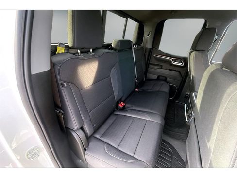 New 2025 GMC Sierra 1500 Elevation image 10