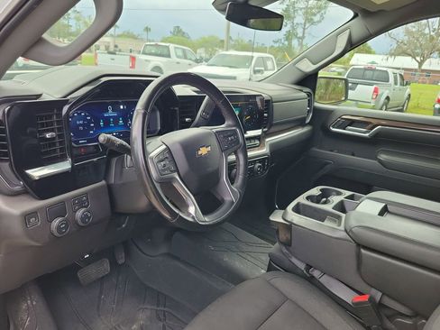 Used 2023 Chevrolet Silverado 1500 LT w/ Safety Package RWD image 13