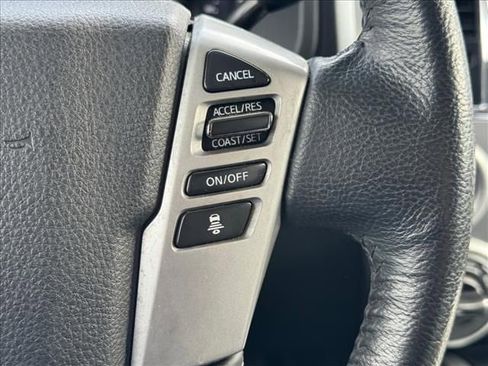 Certified 2021 Nissan Titan SV w/ SV Convenience Package image 18