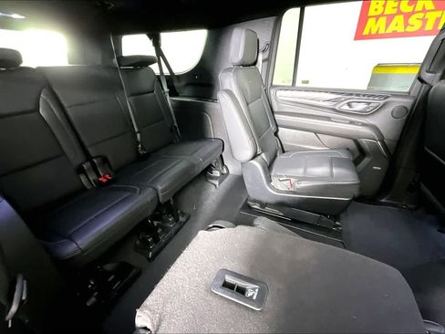 Certified 2023 GMC Yukon XL Denali image 19