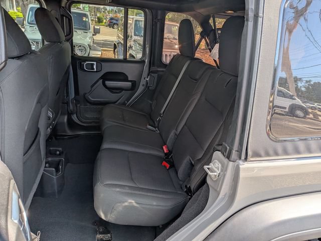 Used 2023 Jeep Wrangler Unlimited Sport AWD/4WD image 11