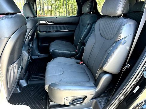 Used 2025 Hyundai Palisade Calligraphy image 19