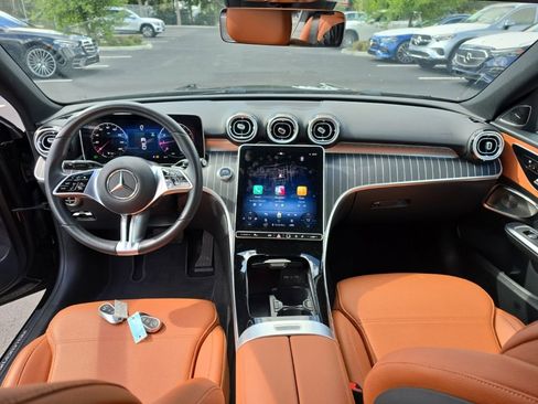 Certified 2025 Mercedes-Benz C 300 Sedan image 6