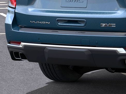New 2026 GMC Yukon XL Denali AWD/4WD image 14