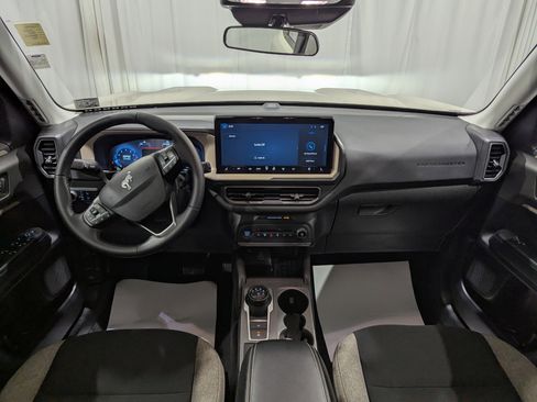 Used 2025 Ford Bronco Sport Big Bend w/ Convenience Package AWD/4WD image 13