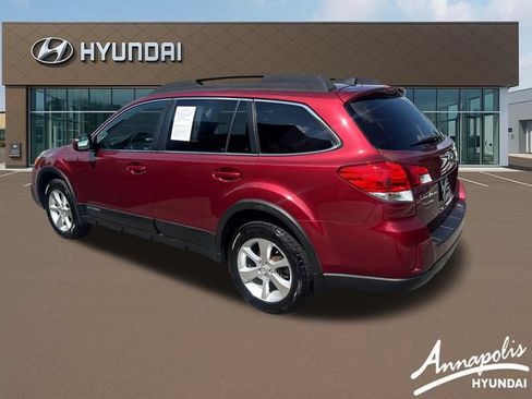 Used 2014 Subaru Outback 2.5i Limited w/ Moonroof Package AWD/4WD image 3