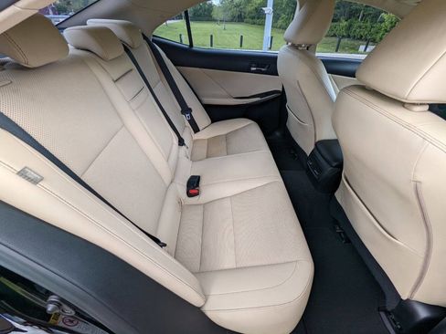 Used 2015 Lexus IS 350 image 18