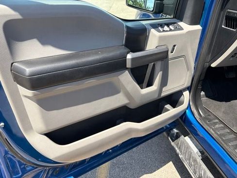 Used 2018 Ford F150 XLT w/ Equipment Group 302A Luxury AWD/4WD image 22