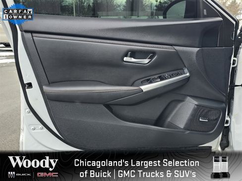 Used 2023 Nissan Sentra SR w/ SR Premium Package image 11