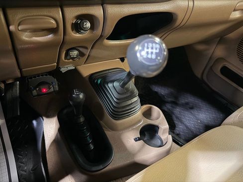 Used 2001 Dodge Ram 2500 Truck 4x4 Quad Cab image 30