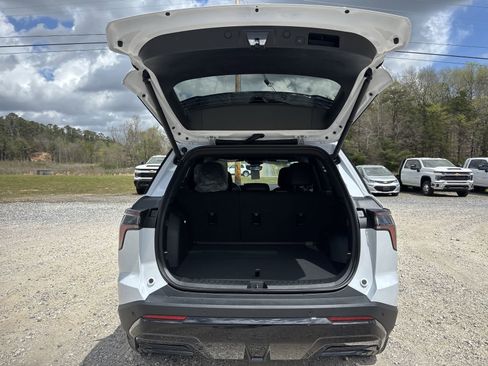 New 2026 Chevrolet Equinox RS w/ Convenience Package III image 25
