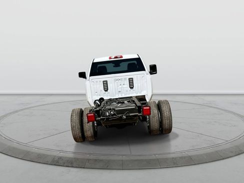 New 2026 GMC Sierra 3500 SLE w/ SLE Convenience Package RWD image 7