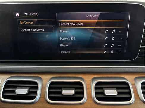 Used 2020 Mercedes-Benz GLS 450 4MATIC image 46