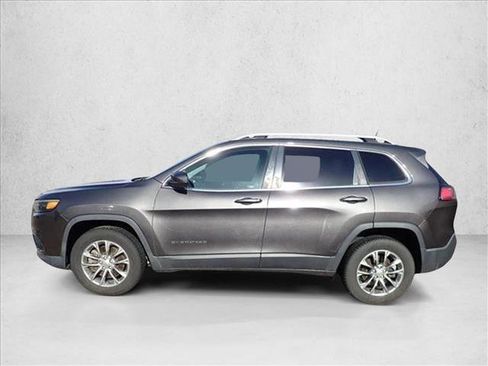 Used 2019 Jeep Cherokee Latitude Plus w/ Cold Weather Group AWD/4WD image 7