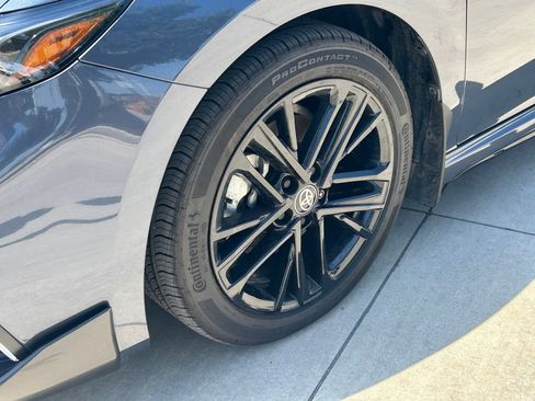 Used 2026 Toyota Camry SE w/ Convenience Package FWD image 9