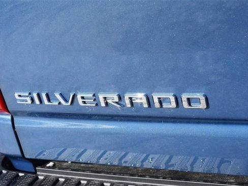 New 2026 Chevrolet Silverado 2500 LT image 19