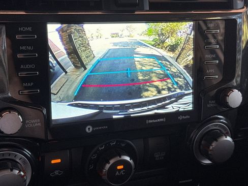 Used 2023 Toyota 4Runner TRD Off-Road AWD/4WD image 20