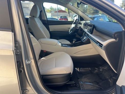 New 2026 Hyundai Tucson SE image 24