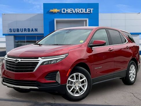 Used 2024 Chevrolet Equinox LT w/ LPO, Floor Liner Package FWD image 1