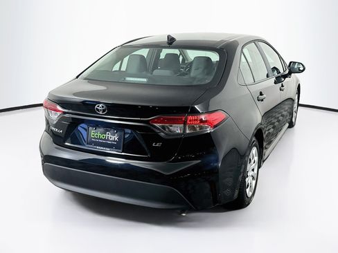 Used 2026 Toyota Corolla LE FWD image 9