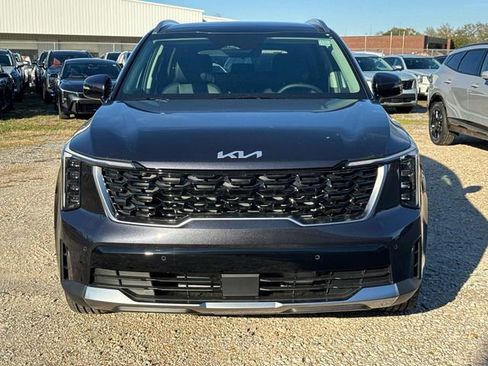 New 2026 Kia Sorento S w/ S Panoramic Sunroof Package FWD image 2