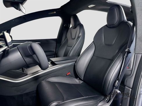 Used 2022 Tesla Model X Plaid AWD/4WD image 11