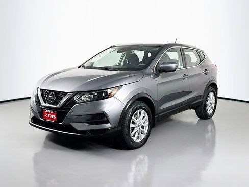 Used 2020 Nissan Rogue Sport S w/ Appearance Package image 1