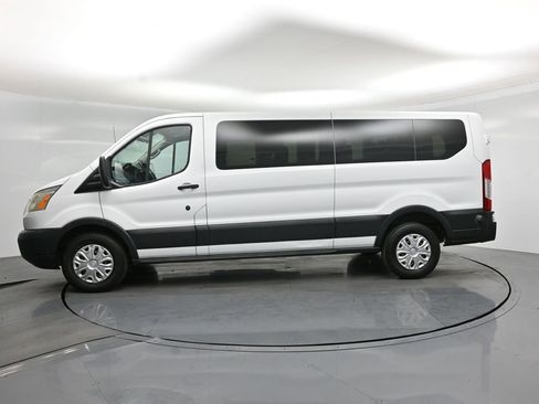 Used 2016 Ford Transit 350 XLT image 24