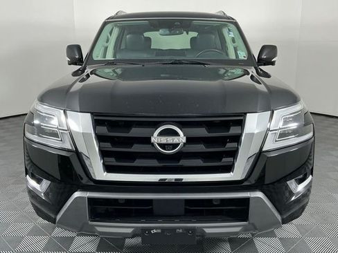Used 2021 Nissan Armada SL w/ Captain's Chairs Package AWD/4WD image 3