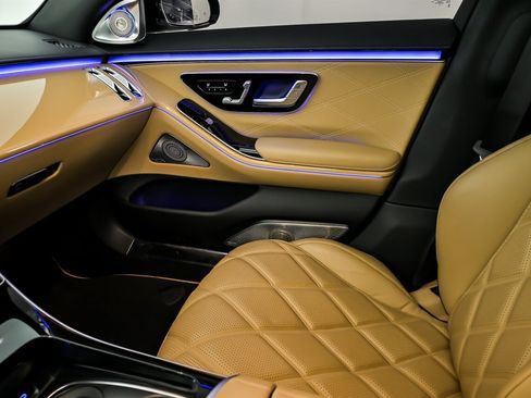 Used 2023 Mercedes-Benz Maybach S 680 4MATIC image 39