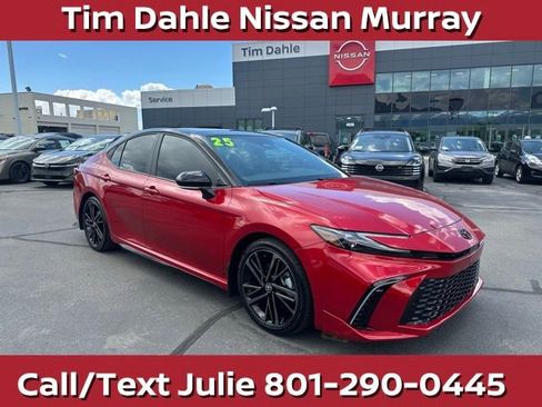 Used 2025 Toyota Camry XSE FWD image 1