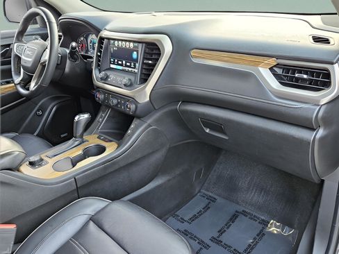 Used 2017 GMC Acadia Denali image 16