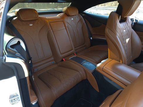 Used 2021 Mercedes-Benz S 560 4MATIC Coupe image 18