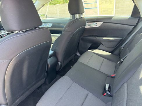 Used 2024 Kia Forte LXS FWD image 11