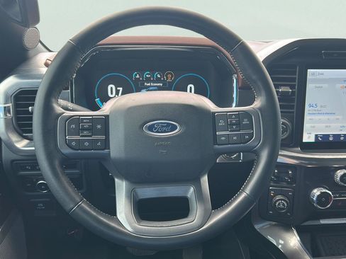 Used 2023 Ford F150 Lariat AWD/4WD image 10