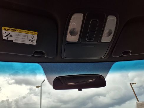 Used 2019 Kia Soul FWD image 32