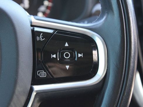Used 2018 Volvo S90 T5 Momentum AWD/4WD image 26