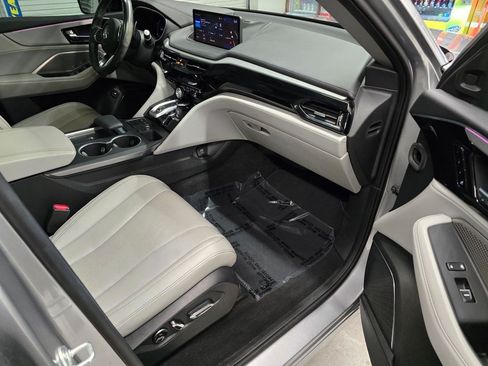 Used 2022 Acura MDX FWD w/ Technology Package image 32